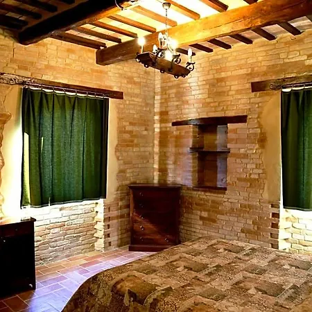 Mik E Ramo 3* Abbadia di Fiastra