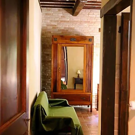 Mik E Ramo Bed & Breakfast 3*
